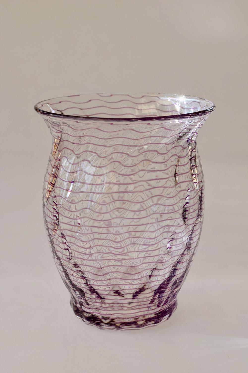 Threaded vase