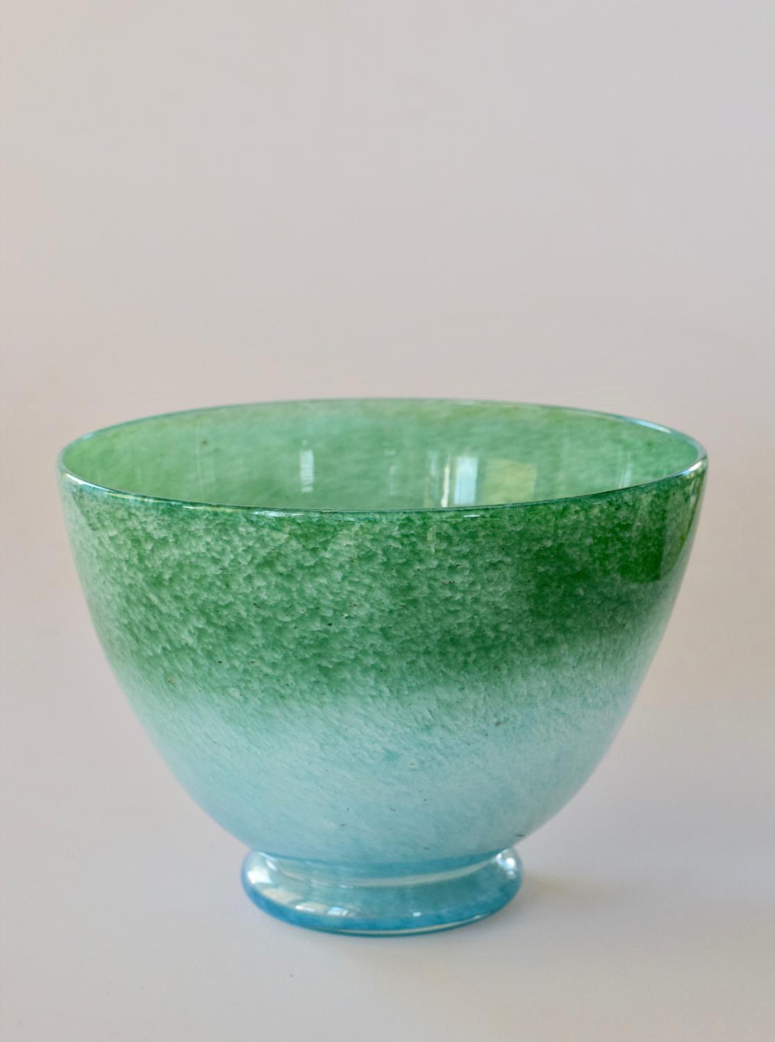 Cloudy green bowl