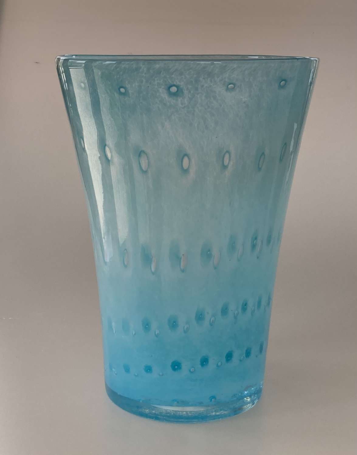 Blue cloudy Nazeing vase