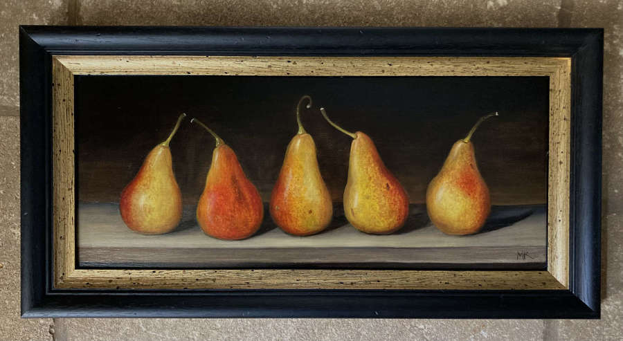 Line up of pears