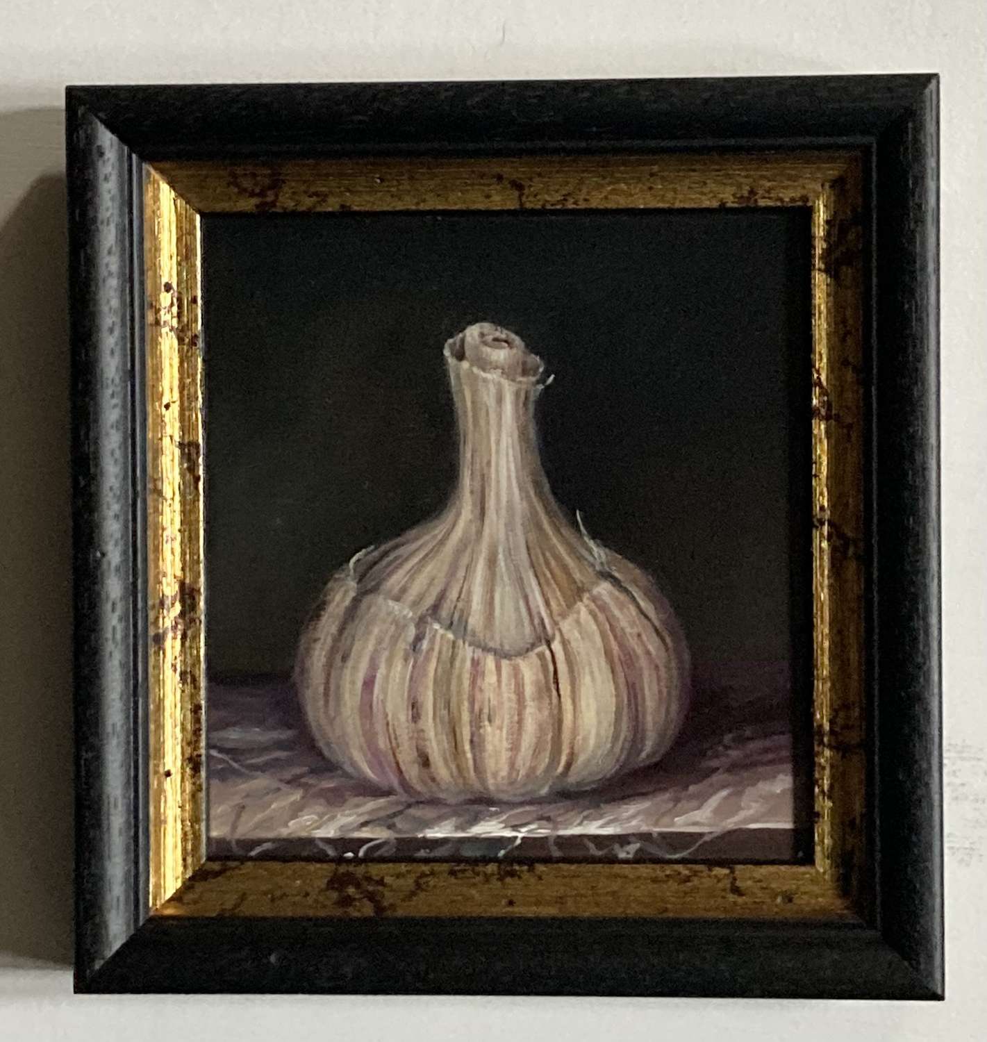Garlic on marble top