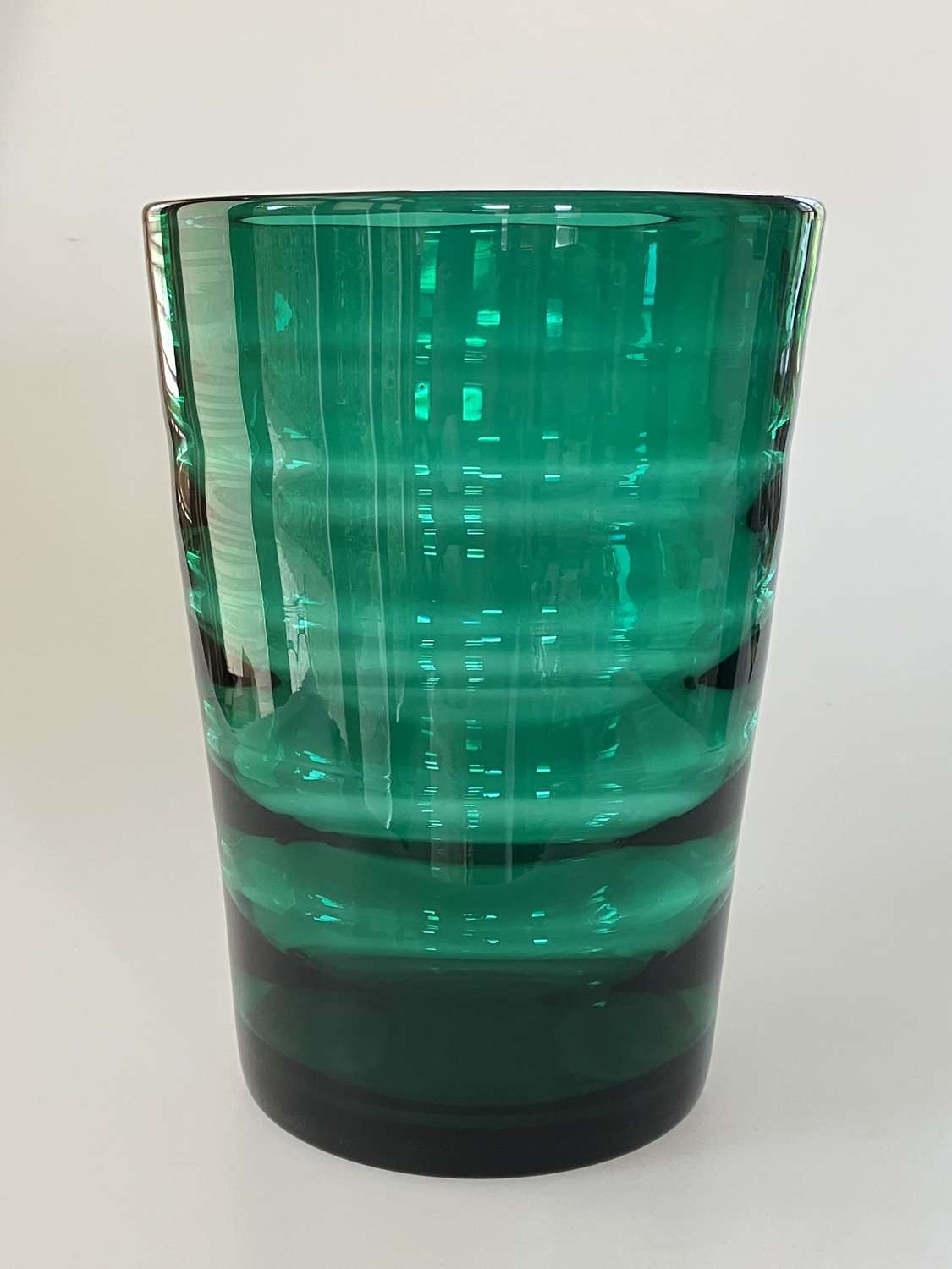 Wuidart green ribbed vase