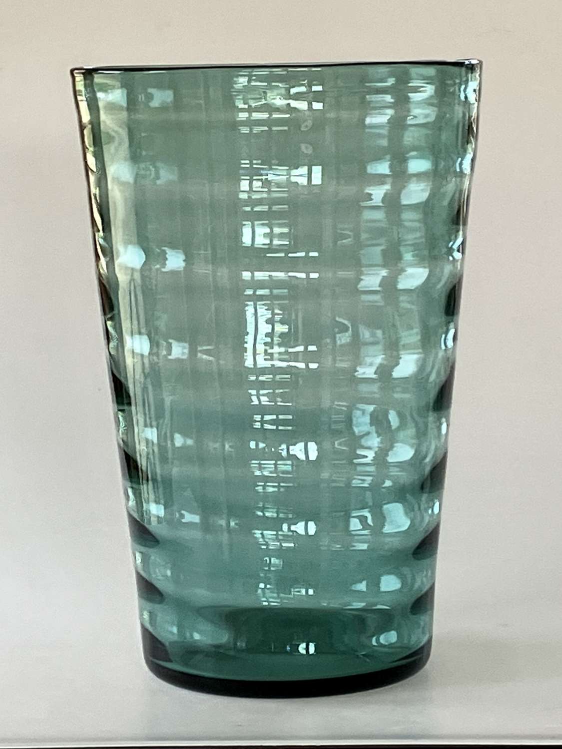 Optic ribbed bucket vase, mid green