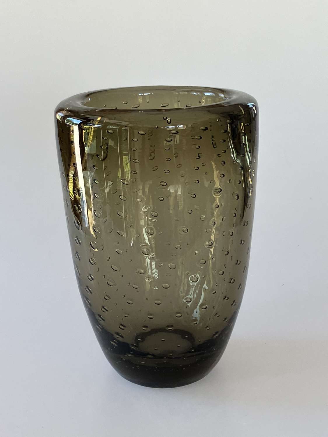Green bubble vase