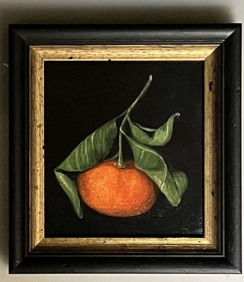 Tangerine and leaves