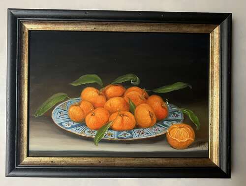 Clementines on a plate