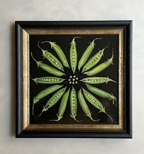 Peas in a circle